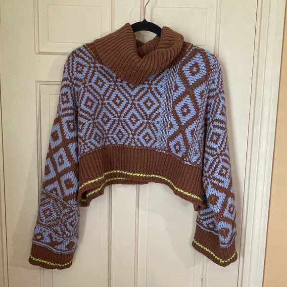 Free People Sweaters - Free People Women’s Jupiter Cropped Wide Sleeves Cowl Neck Sweater Size Small